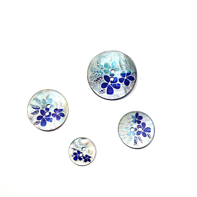 Blue-flower-print-shell-button